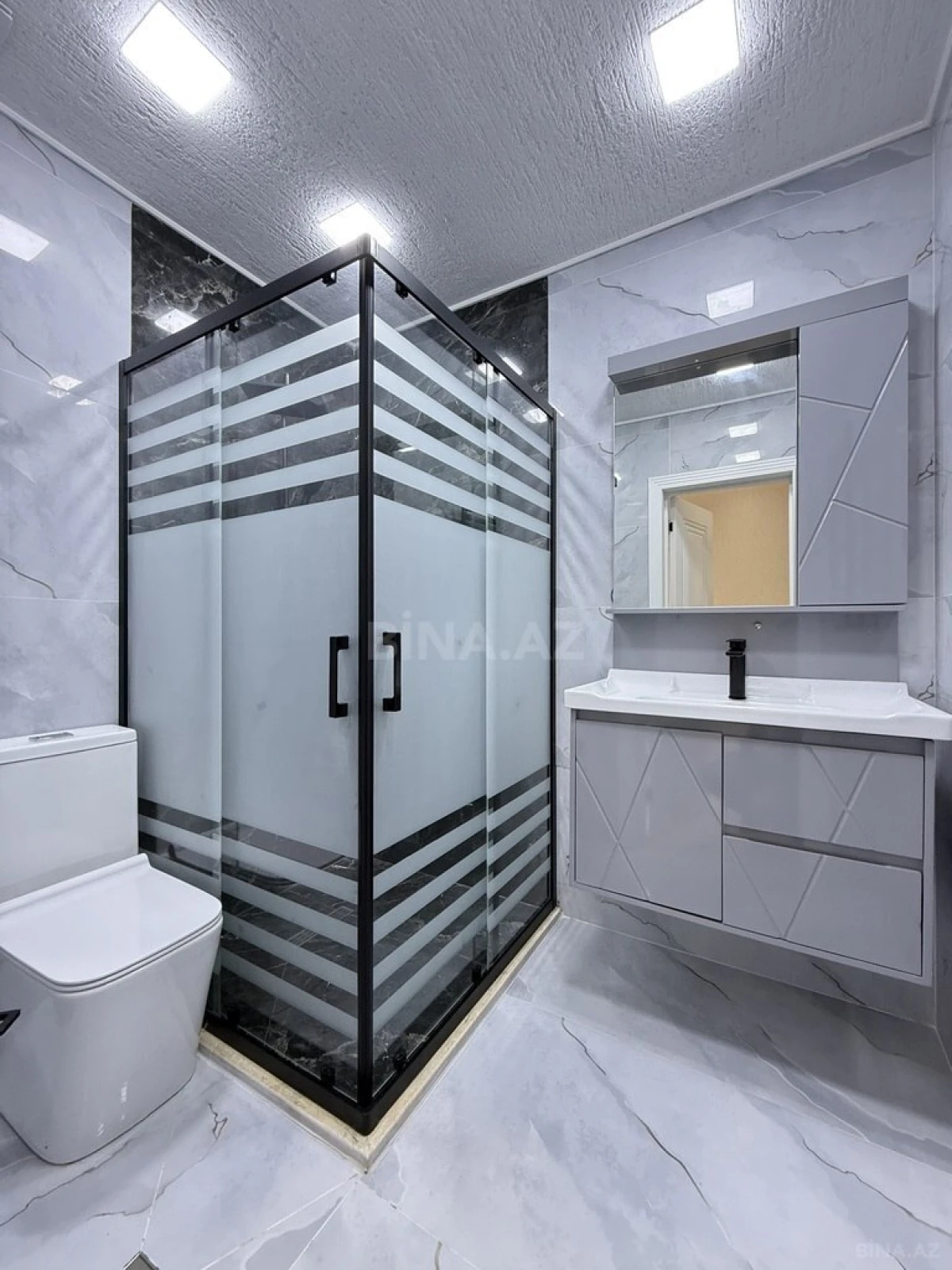 Satılır 4 otaqlı həyət evi 155 m²