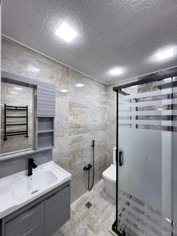 Satılır 4 otaqlı həyət evi 155 m²