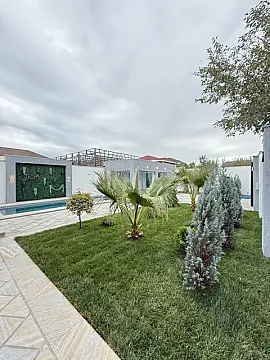 Satılır 4 otaqlı həyət evi 155 m²