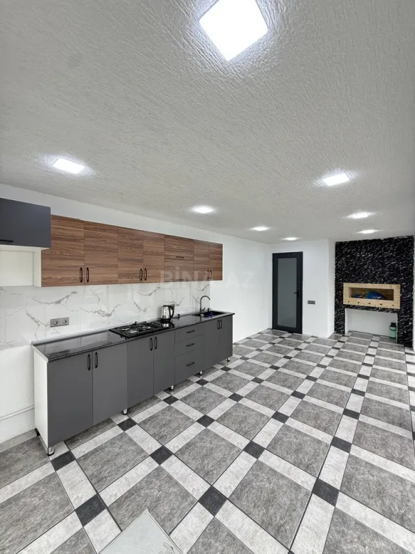 Satılır 4 otaqlı həyət evi 155 m²