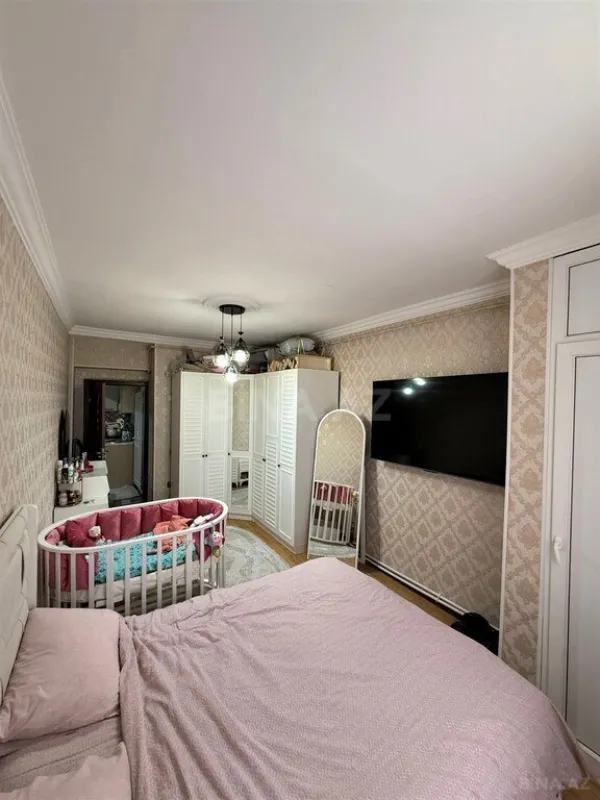 Satılır 2 otaqlı mənzil 65 m²