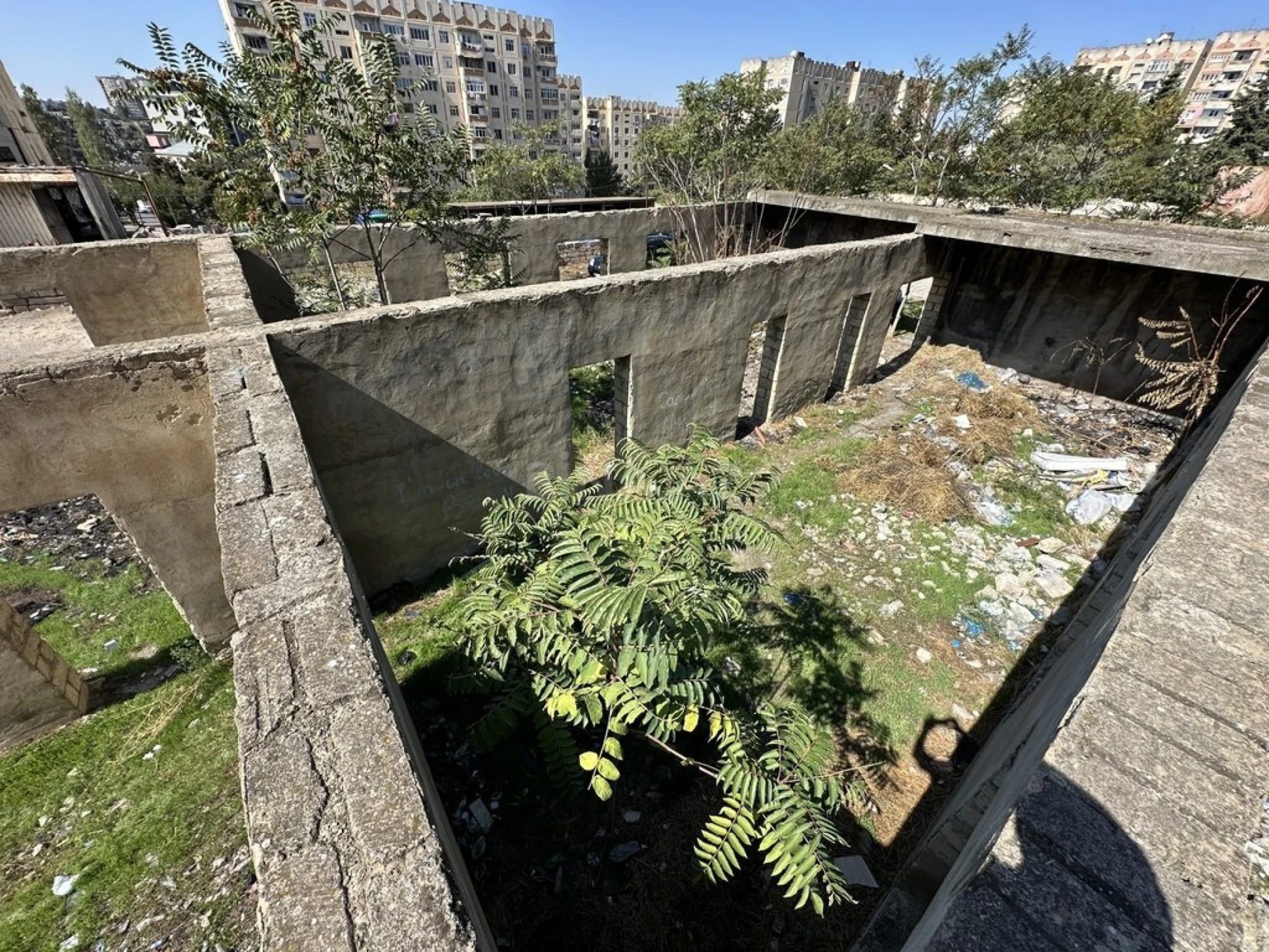 Satılır obyekt 752 m²