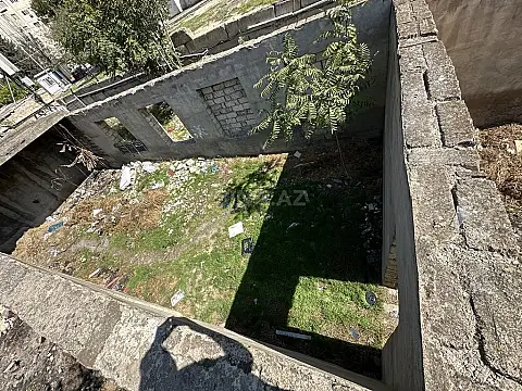 Satılır obyekt 752 m²