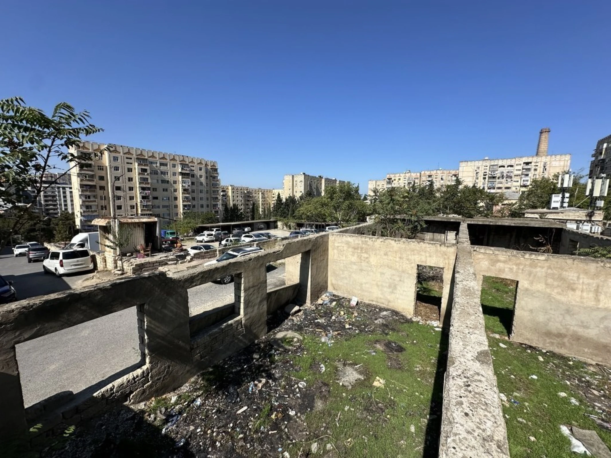 Satılır obyekt 752 m²