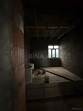 Satılır 5 otaqlı həyət evi 280 m²