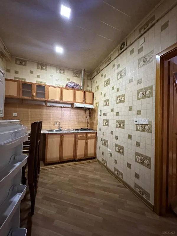 Satılır 3 otaqlı mənzil 120 m²