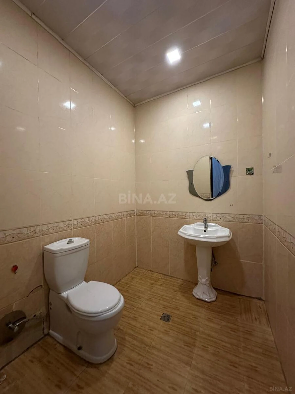 Satılır 3 otaqlı mənzil 120 m²