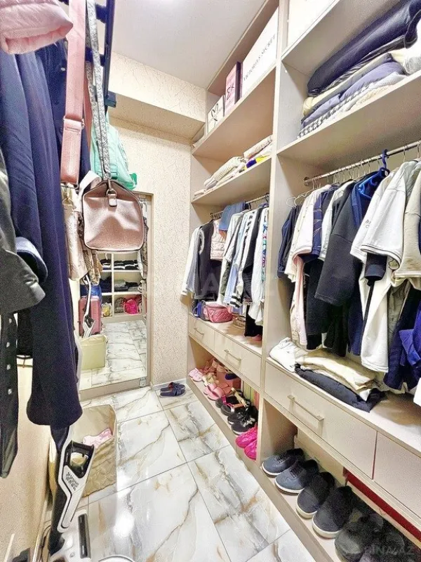 Satılır 2 otaqlı mənzil 95 m²