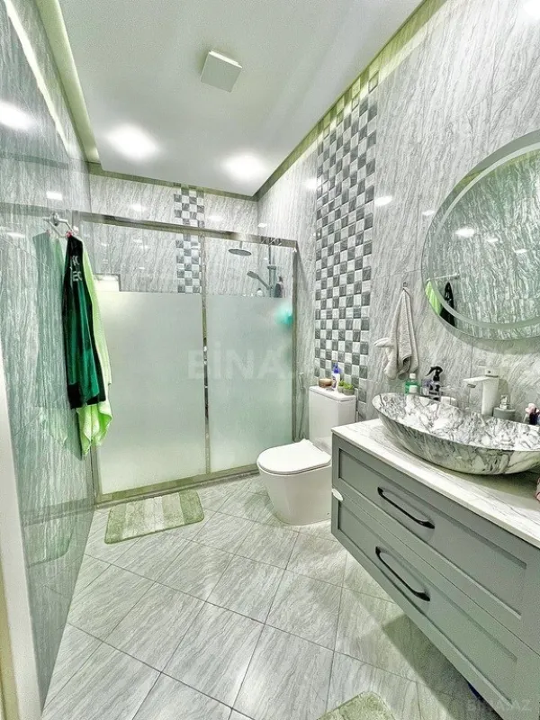 Satılır 2 otaqlı mənzil 95 m²