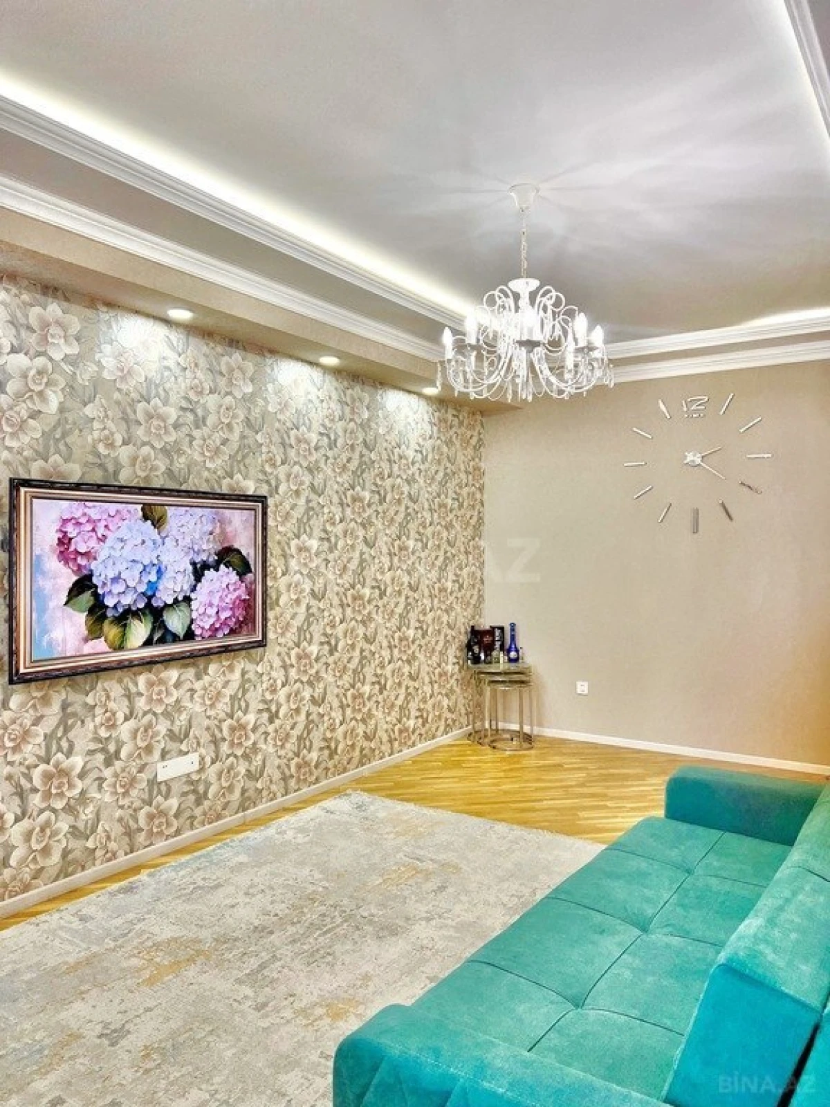 Satılır 2 otaqlı mənzil 95 m²