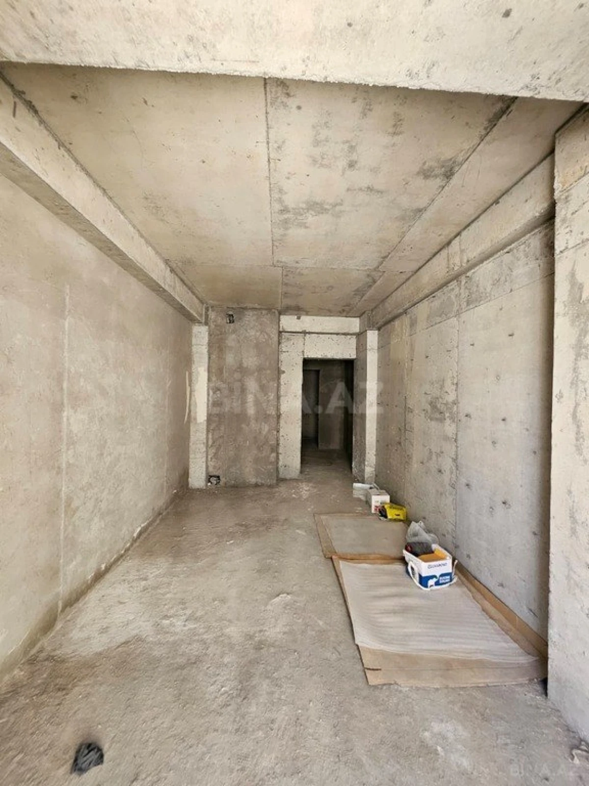 Satılır 3 otaqlı mənzil 157 m²