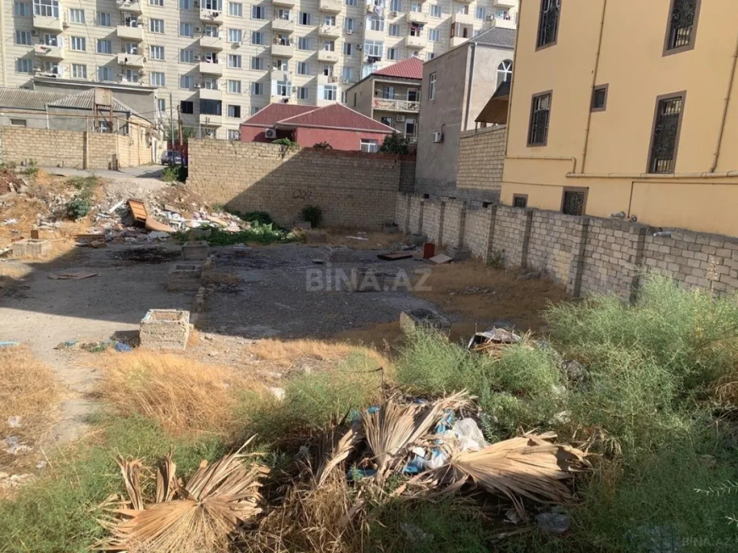 Satılır torpaq sahəsi 12 m²