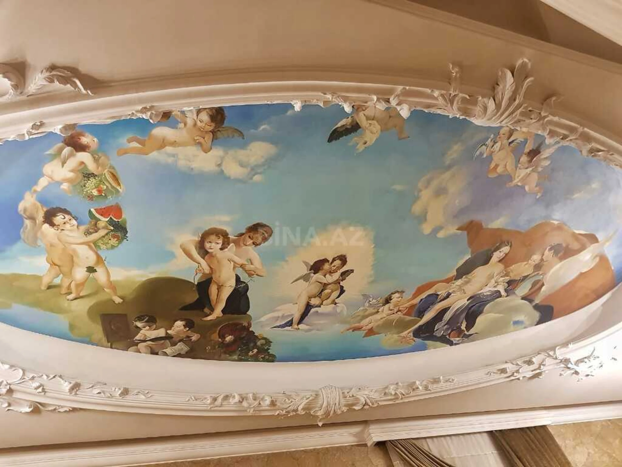 Satılır 10 otaqlı həyət evi 800 m²