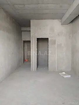 Satılır 4 otaqlı mənzil 181 m²