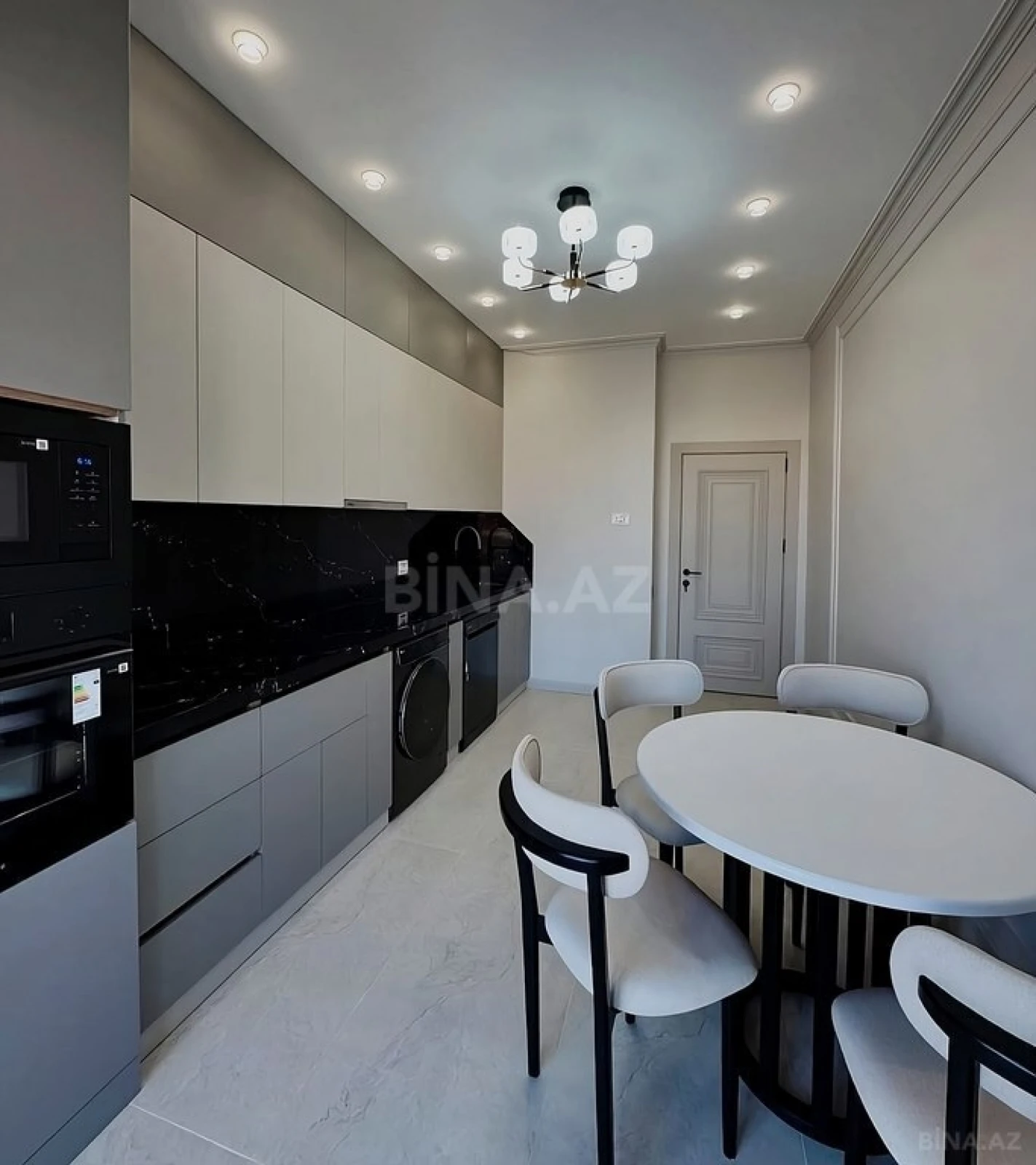 Kirayə verilir 2 otaqlı mənzil 65 m²