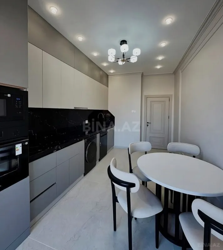 Kirayə verilir 2 otaqlı mənzil 65 m²