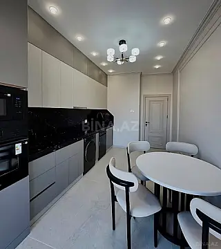 Kirayə verilir 2 otaqlı mənzil 65 m²