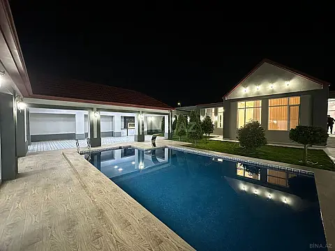 Satılır 5 otaqlı həyət evi 265 m²