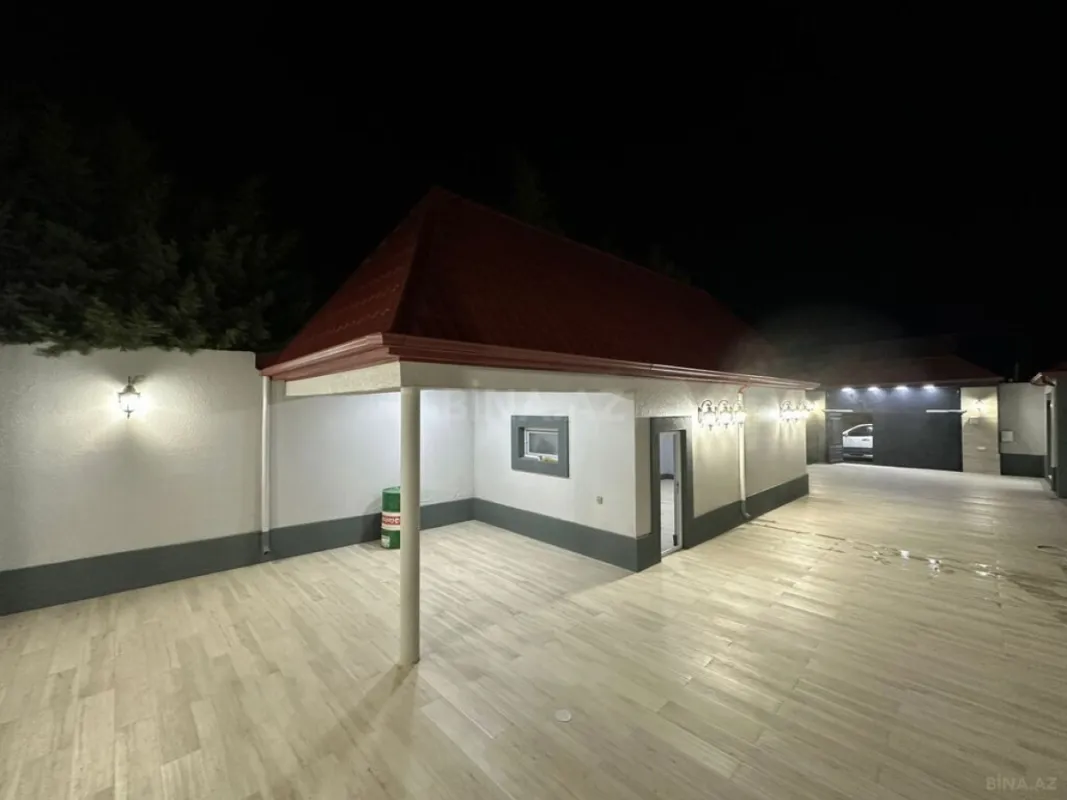Satılır 5 otaqlı həyət evi 265 m²