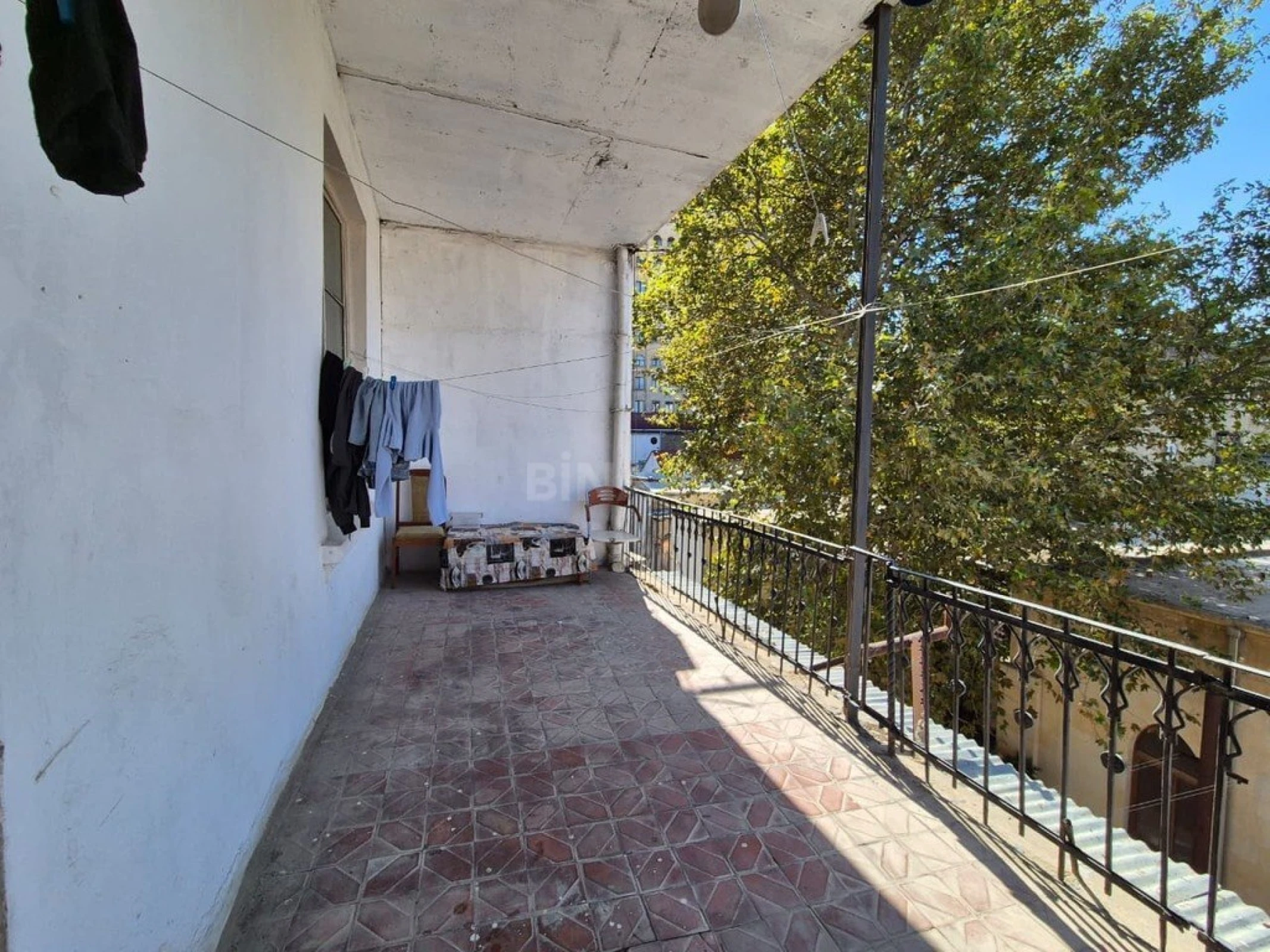 Satılır 3 otaqlı mənzil 105 m²