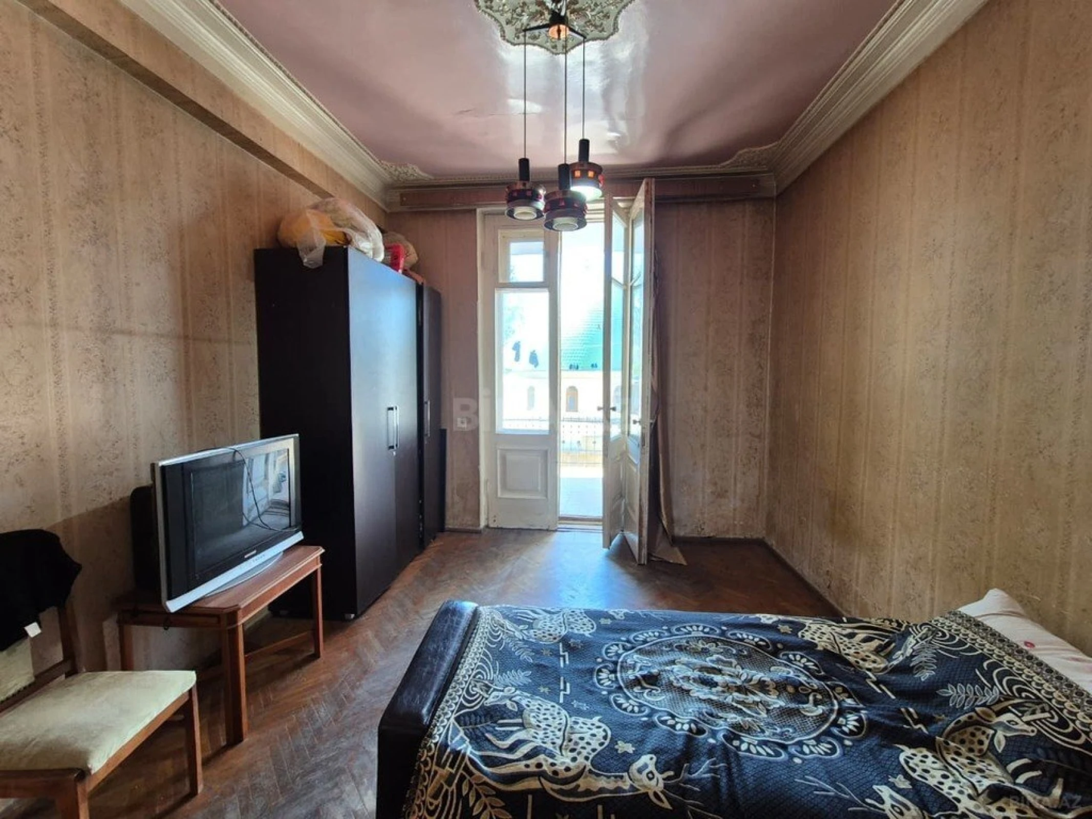 Satılır 3 otaqlı mənzil 105 m²