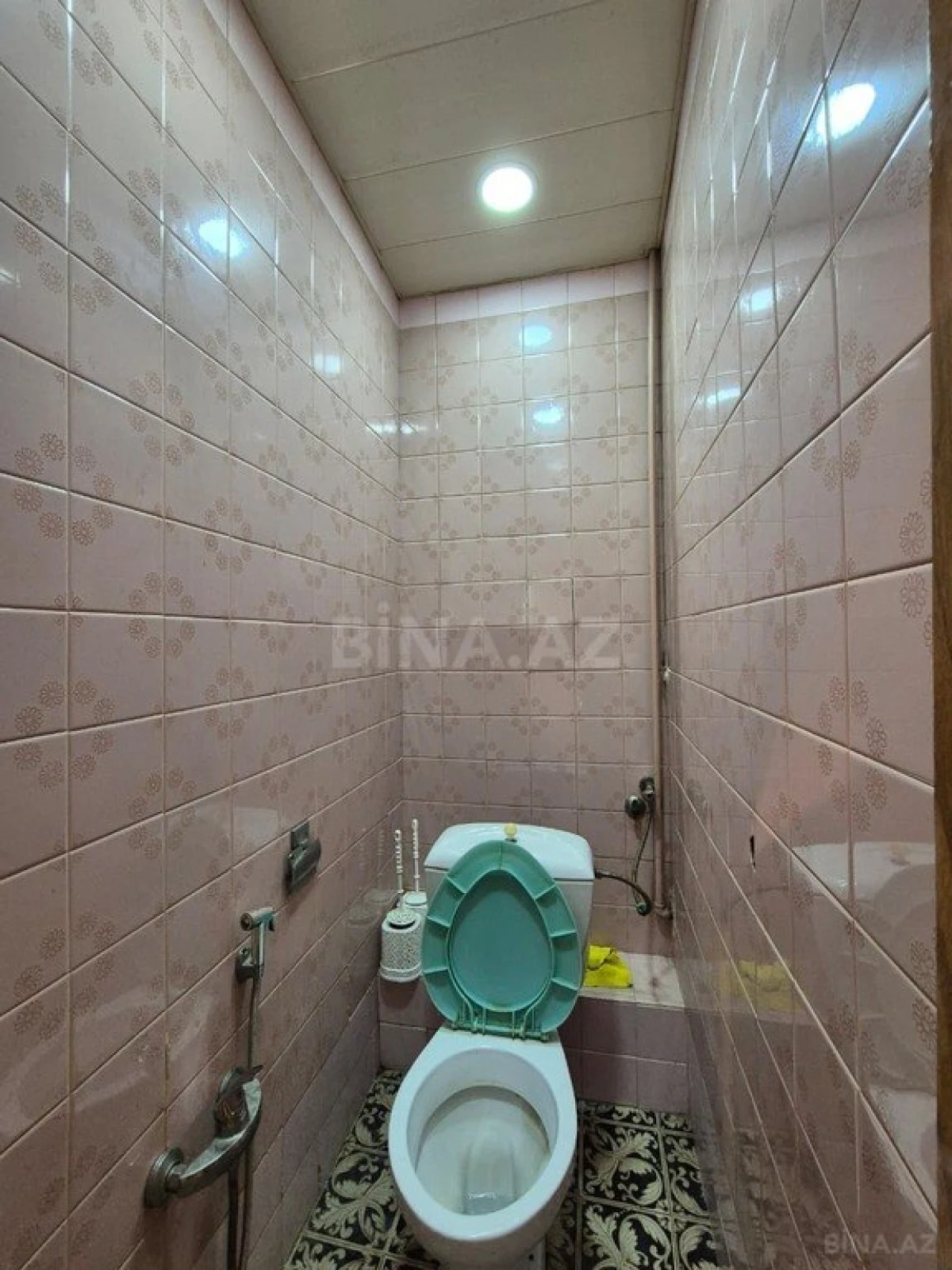 Satılır 3 otaqlı mənzil 105 m²