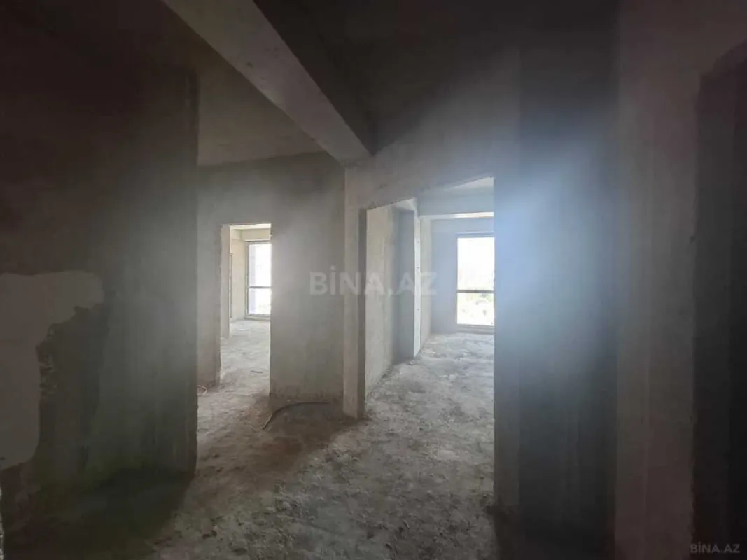 Satılır 3 otaqlı mənzil 111 m²
