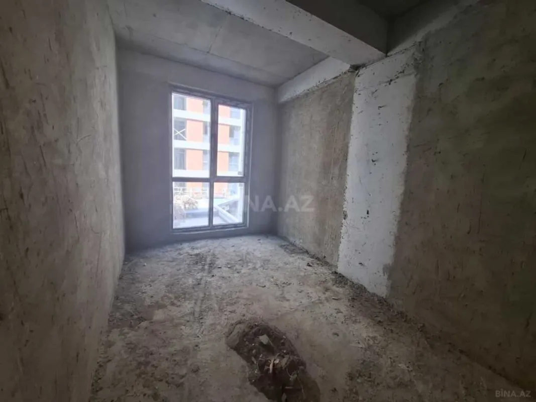 Satılır 3 otaqlı mənzil 111 m²