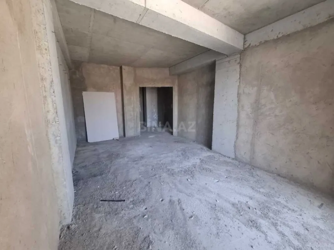 Satılır 3 otaqlı mənzil 111 m²