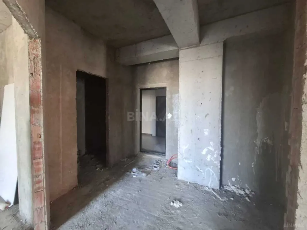 Satılır 3 otaqlı mənzil 111 m²