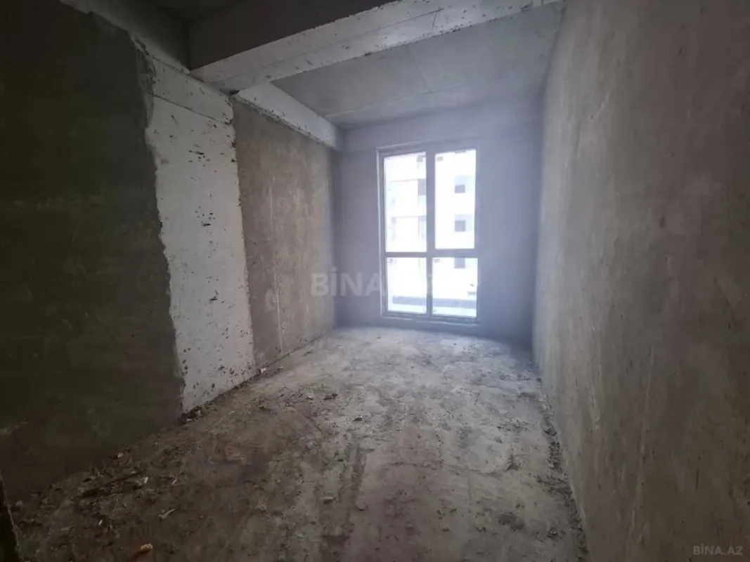Satılır 3 otaqlı mənzil 111 m²