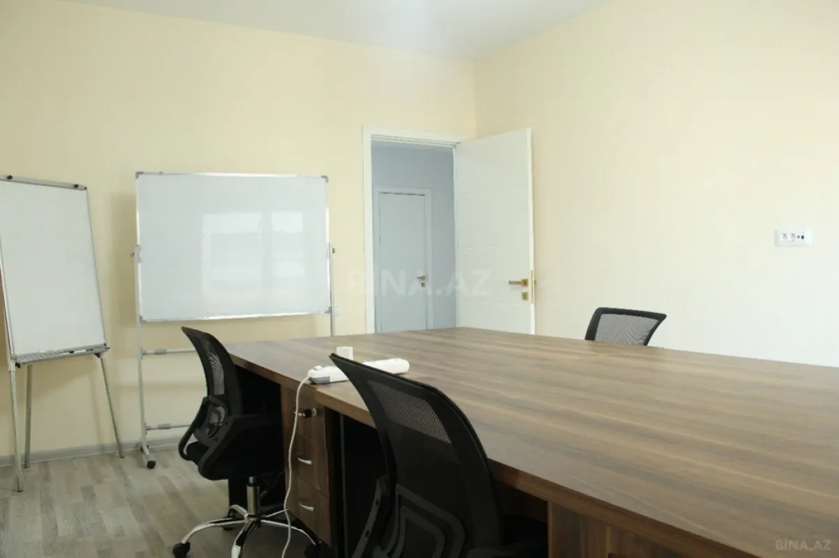 Kirayə verilir 4 otaqlı ofis 183 m²