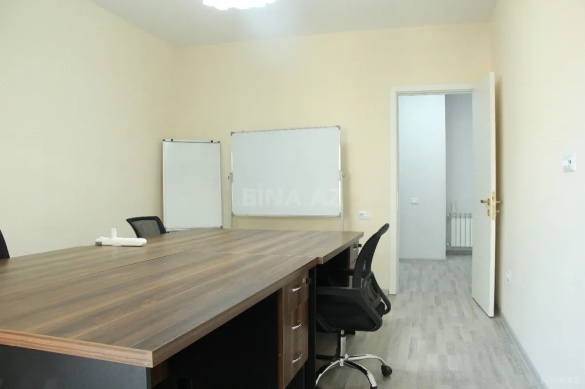 Kirayə verilir 4 otaqlı ofis 183 m²