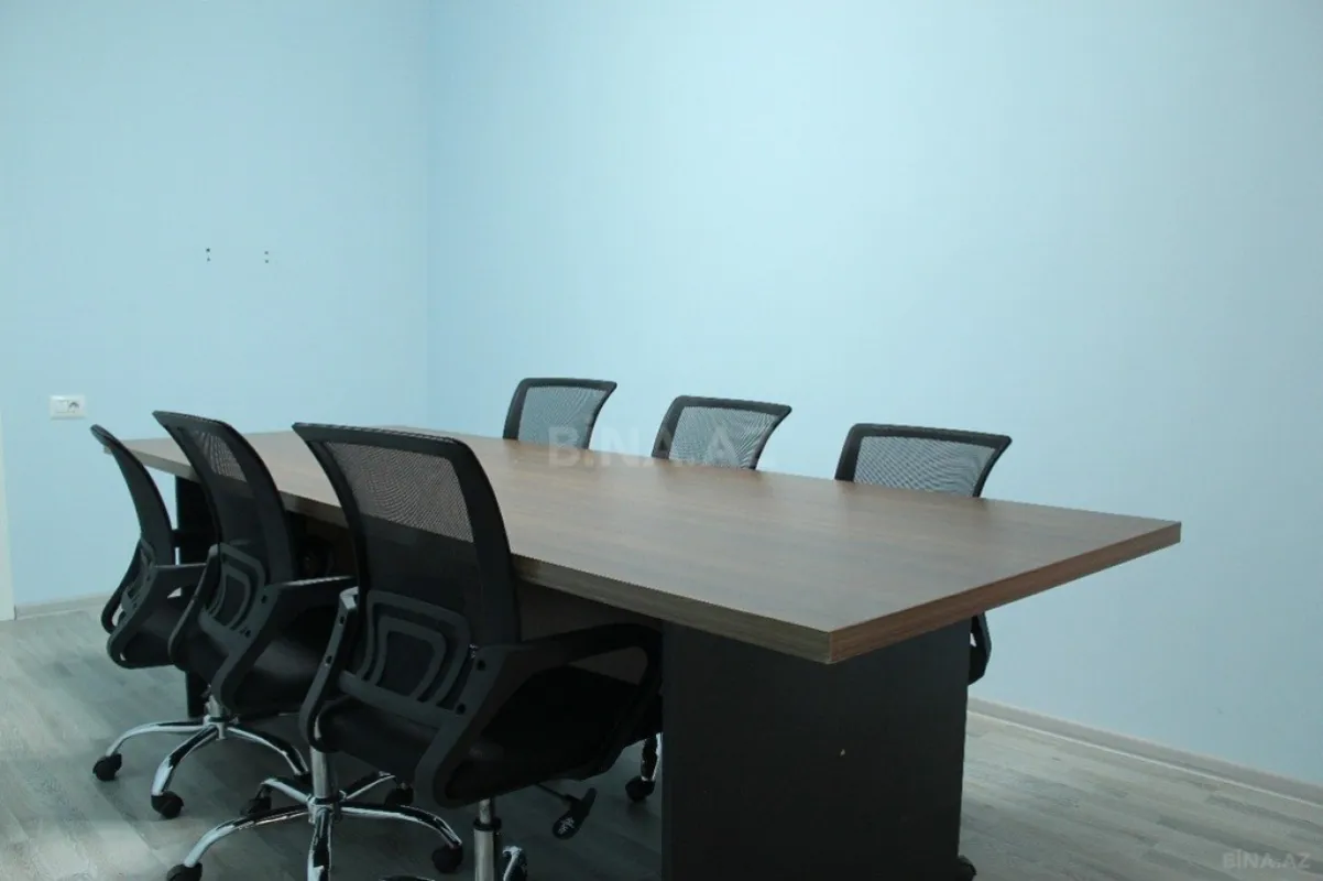 Kirayə verilir 4 otaqlı ofis 183 m²