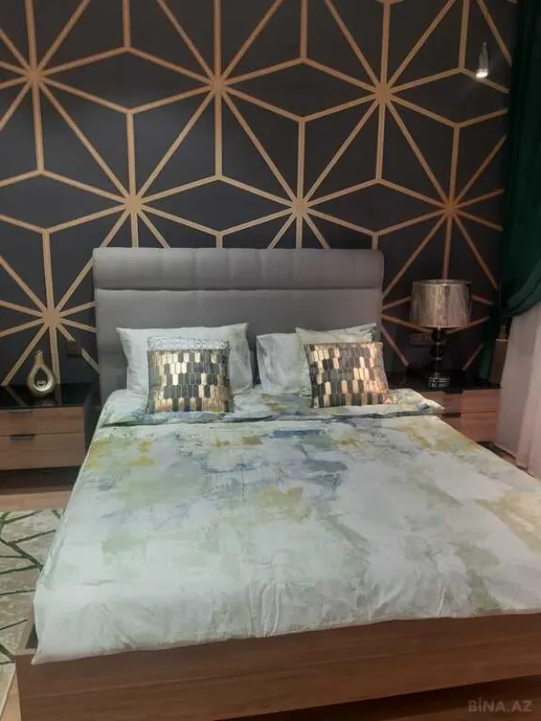 Kirayə verilir 2 otaqlı mənzil 85 m²