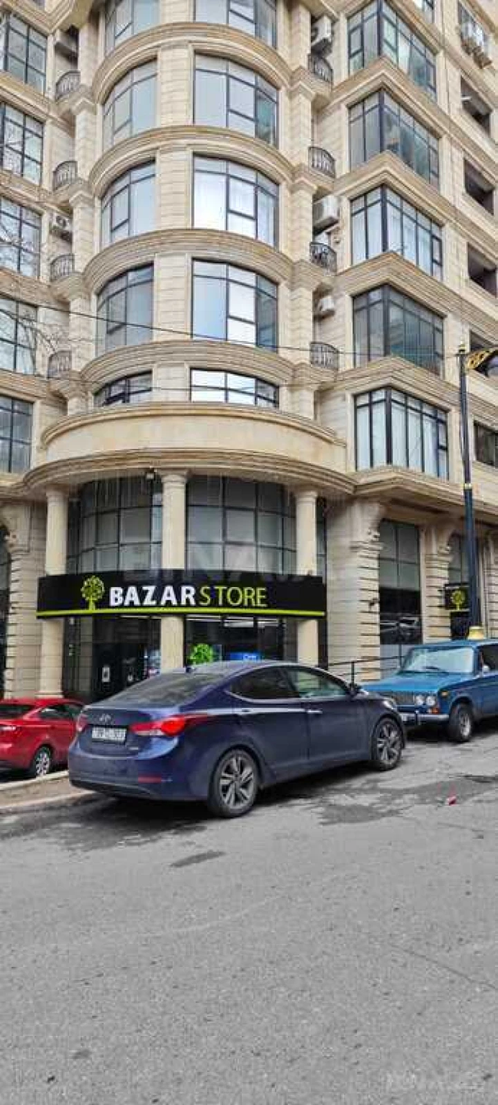 Kirayə verilir 2 otaqlı mənzil 85 m²