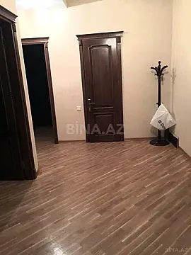 Satılır 3 otaqlı mənzil 117 m²
