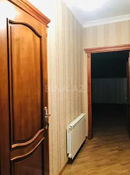 Satılır 2 otaqlı mənzil 92 m²