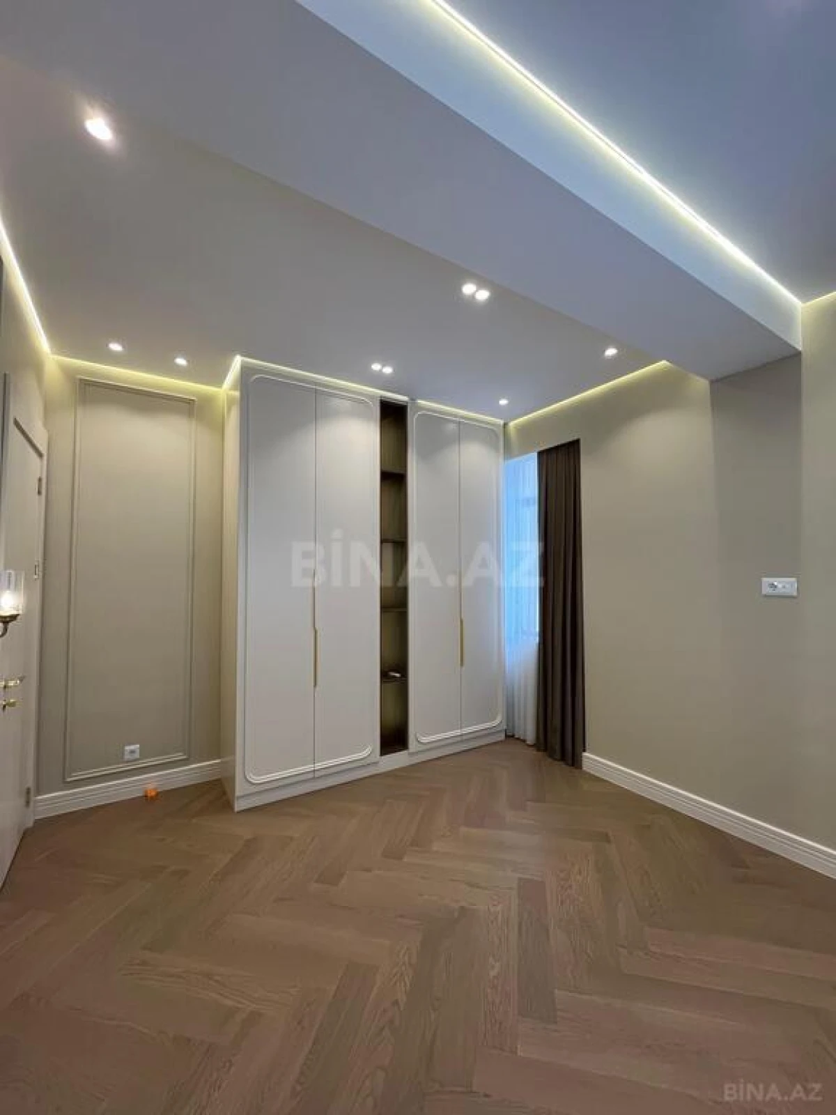 Satılır 3 otaqlı mənzil 85 m²