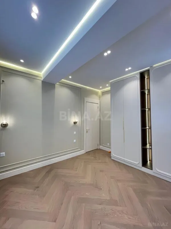 Satılır 3 otaqlı mənzil 85 m²