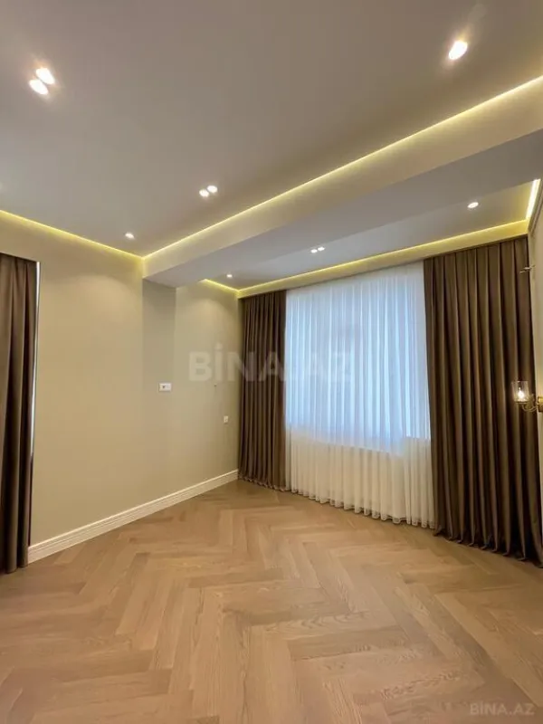Satılır 3 otaqlı mənzil 85 m²