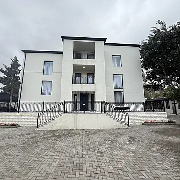 Satılır 16 otaqlı həyət evi 655 m² — Bakı, Novxanı 16 otaq 655.00 m²