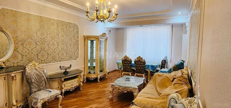 Satılır 2 otaqlı mənzil 114 m²