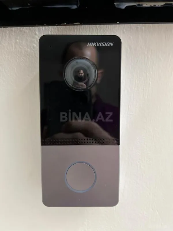 Satılır 3 otaqlı mənzil 110 m²