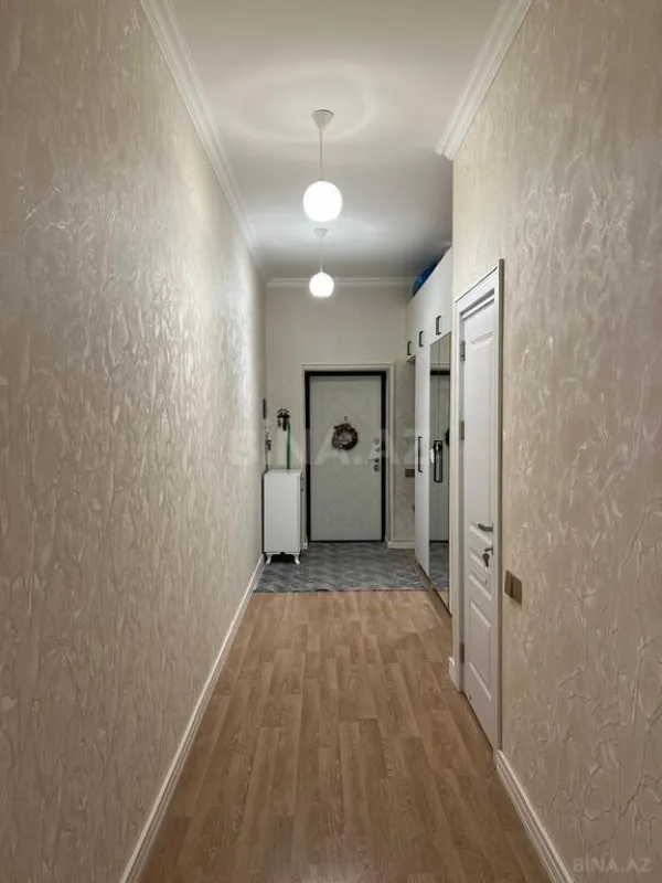 Satılır 3 otaqlı mənzil 110 m²