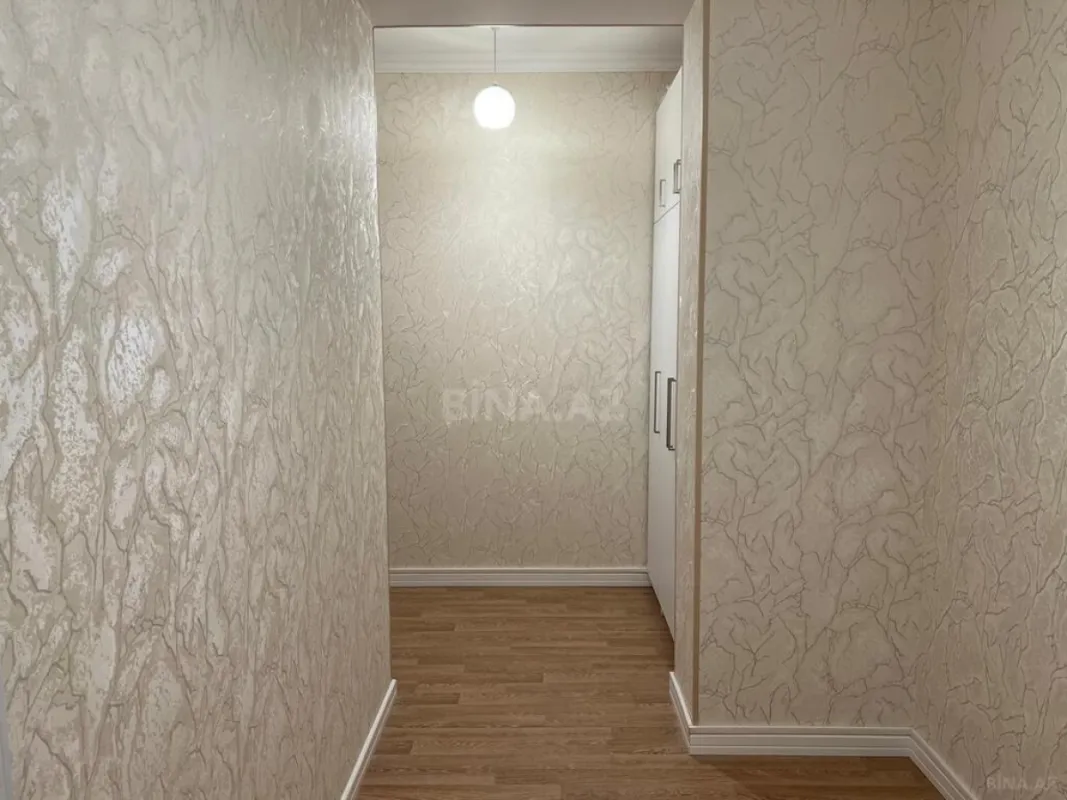 Satılır 3 otaqlı mənzil 110 m²