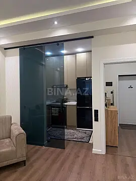 Satılır 2 otaqlı mənzil 83 m²