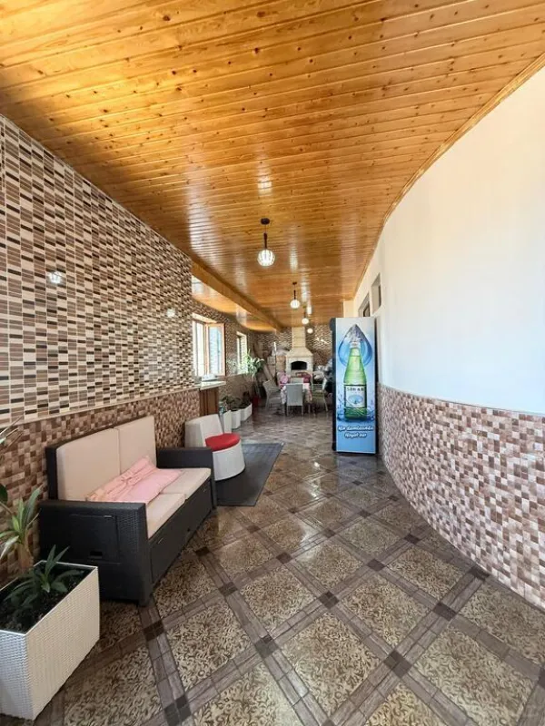 Satılır 5 otaqlı mənzil 400 m²