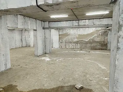 Satılır obyekt 313.6 m²