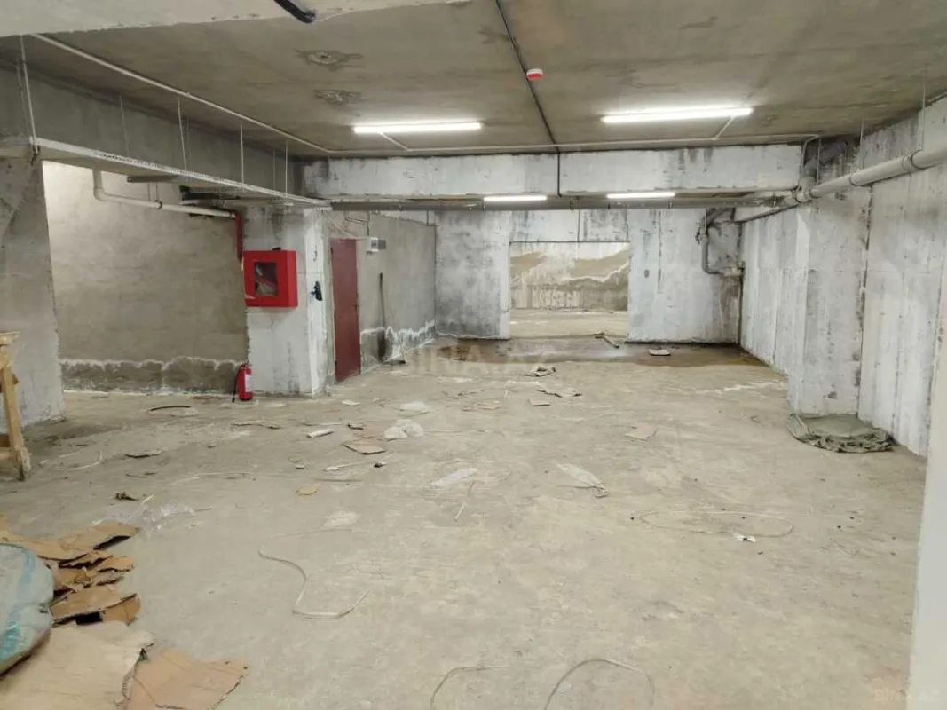 Satılır obyekt 313.6 m²